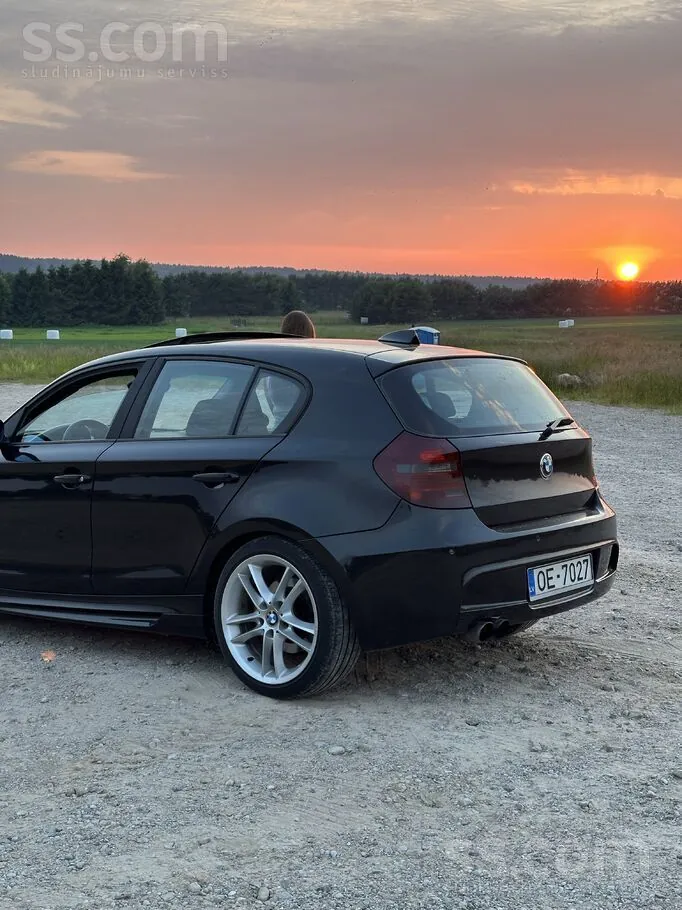 BMW 120