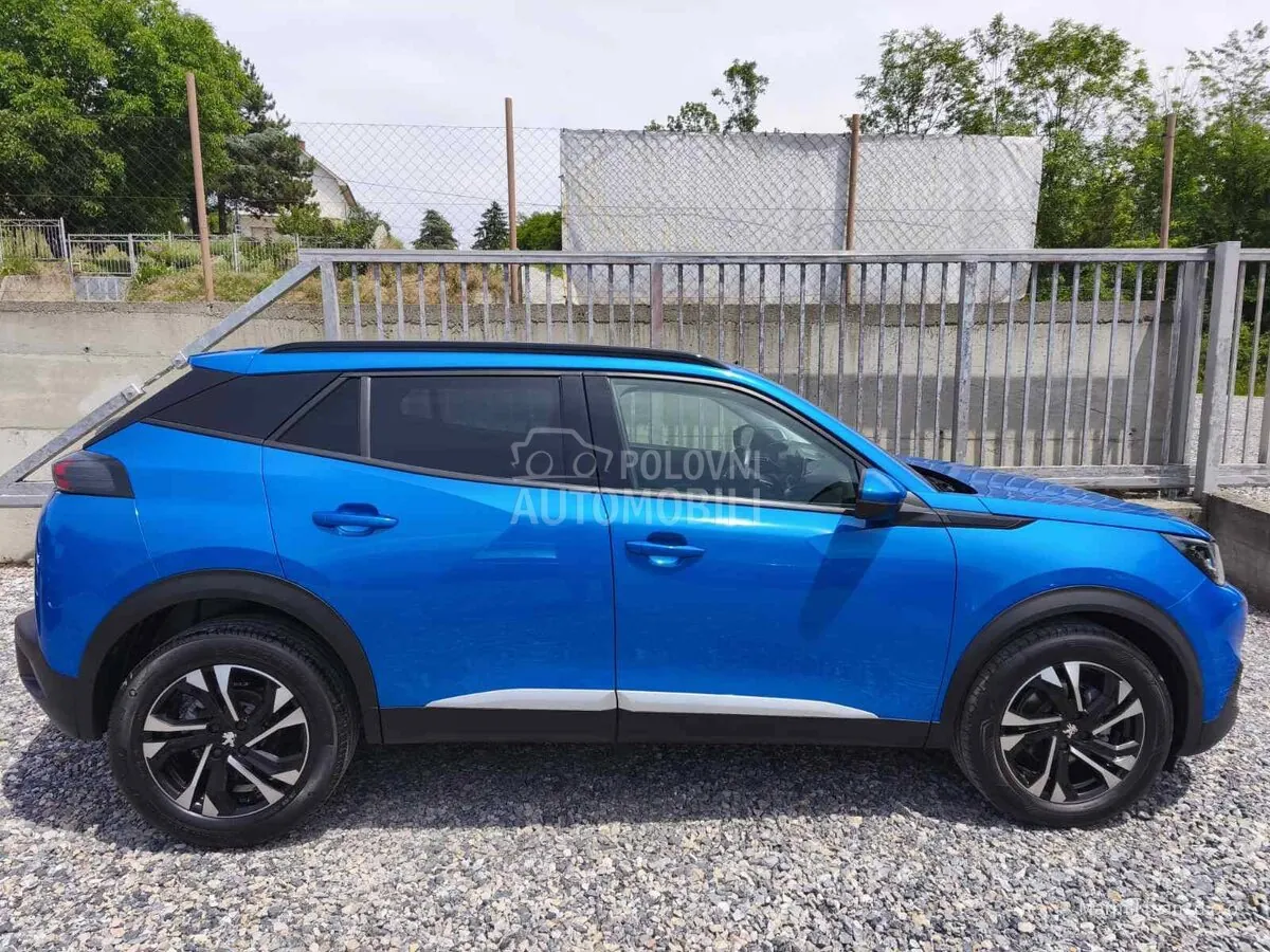 Peugeot 2008 2021 photo 4