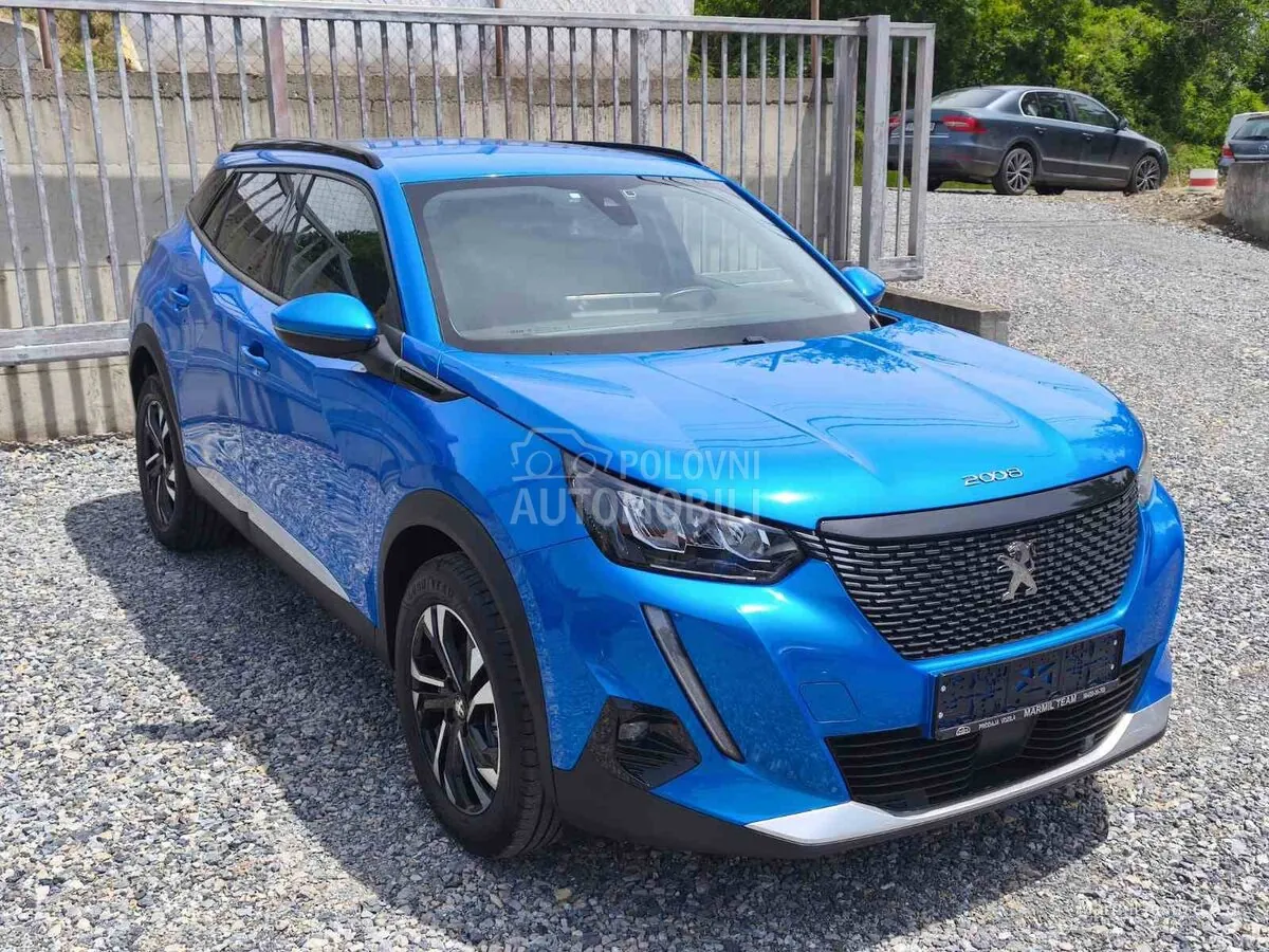 Peugeot 2008 2021 photo 3