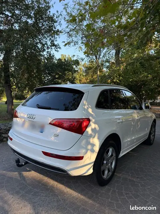 Audi Q5 2012 photo 2