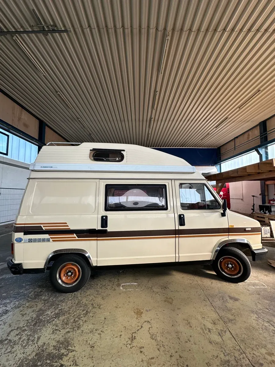 Peugeot Traveller 1984 photo 2