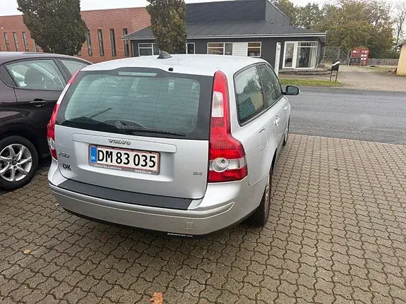 Volvo V50 2006 photo 4