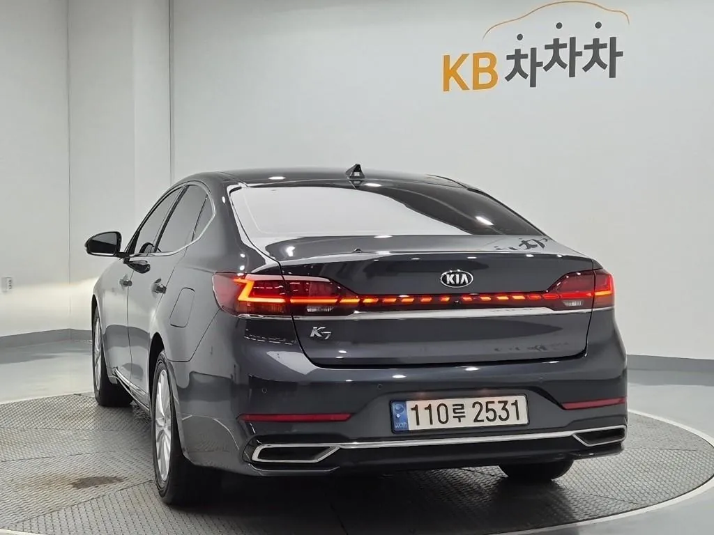 Kia K7 2020 photo 2