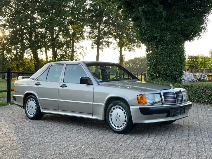 Mercedes-Benz 190