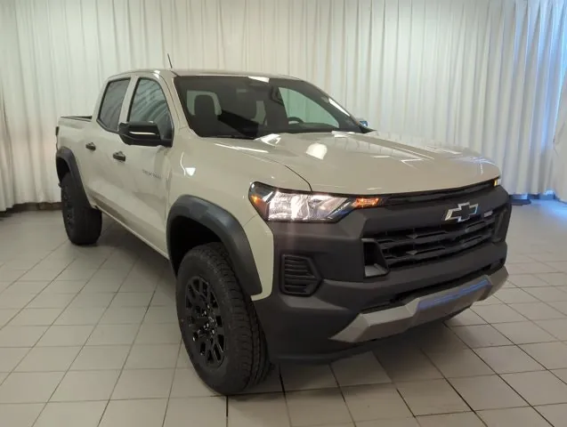 Chevrolet Colorado 2026 photo 2