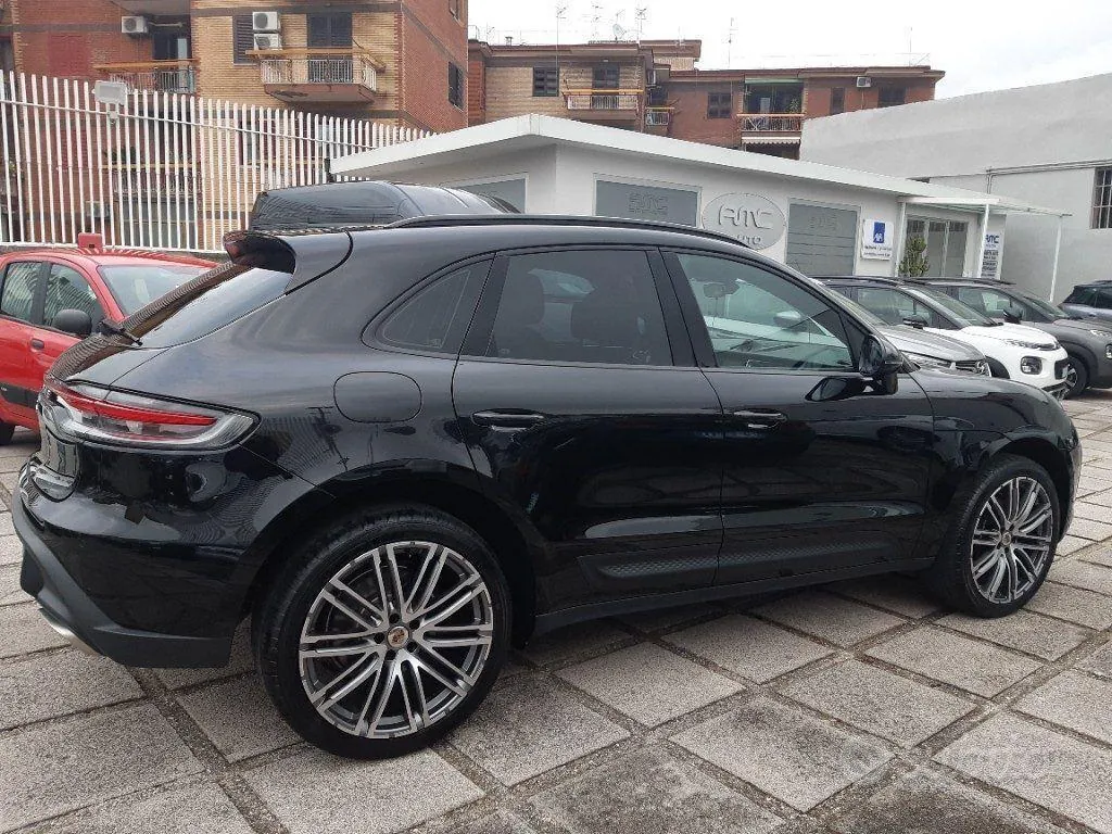 Porsche Macan 2022 photo 3