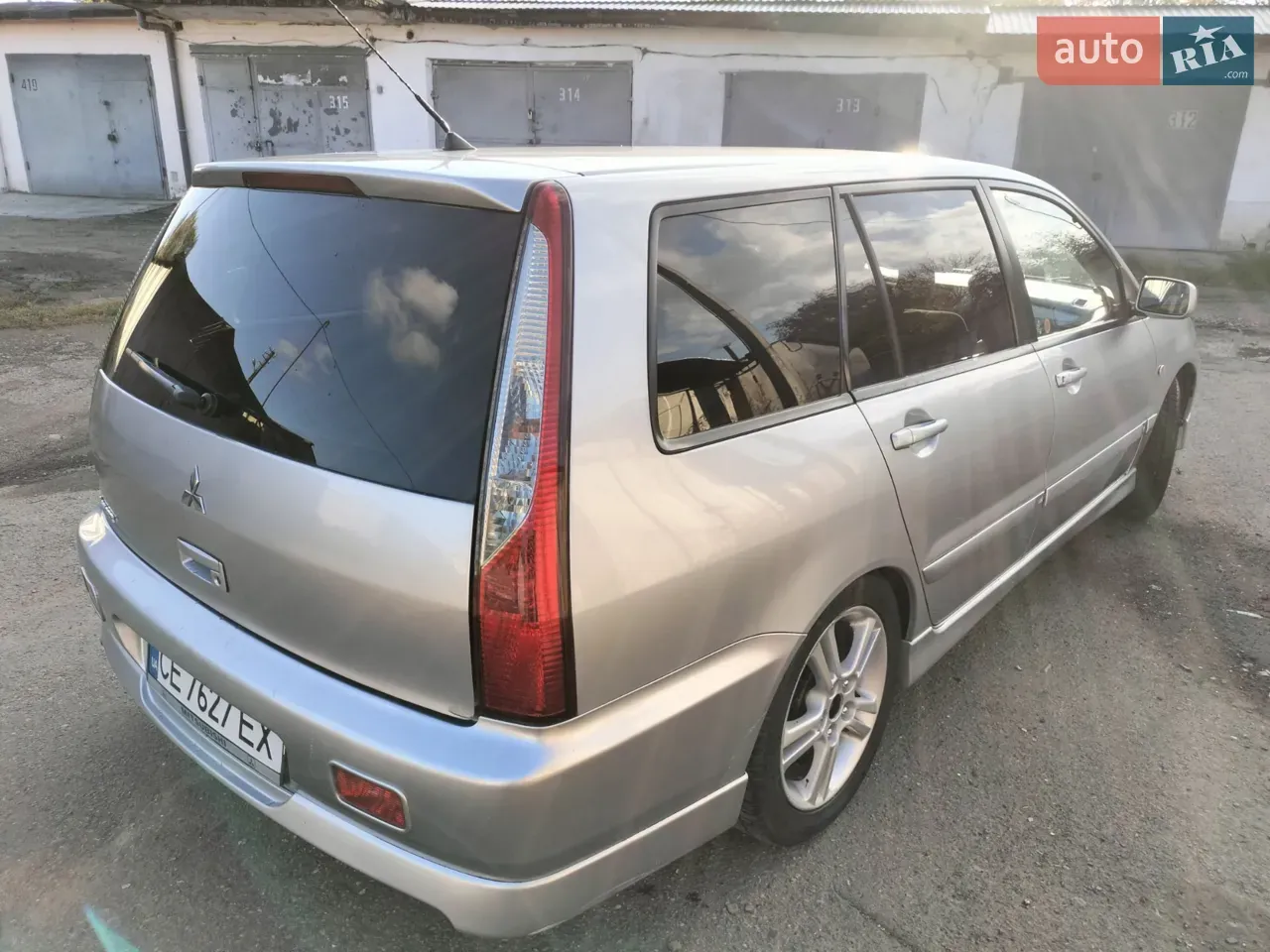 Mitsubishi Lancer 2006 photo 4