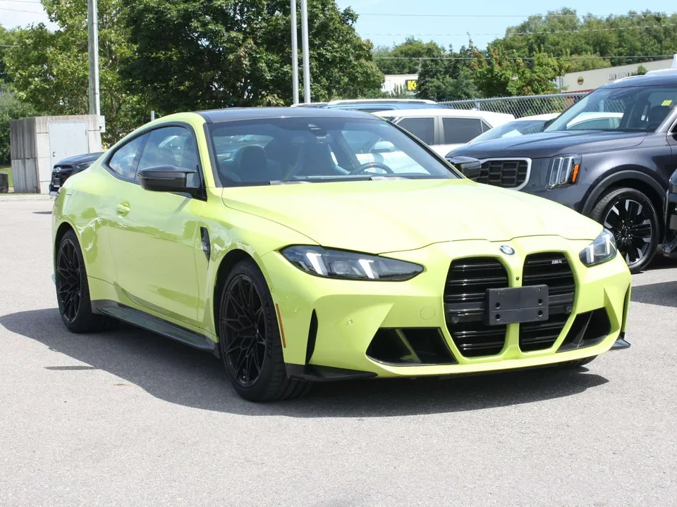 BMW M4 2025 photo 4