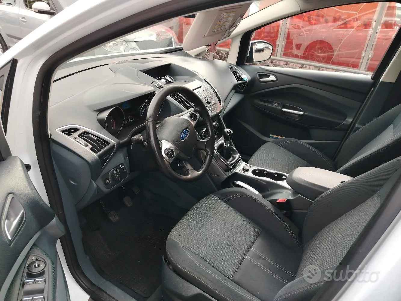 Ford C-Max 2013 photo 4