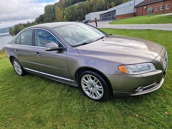 Volvo S80 2011 photo 4