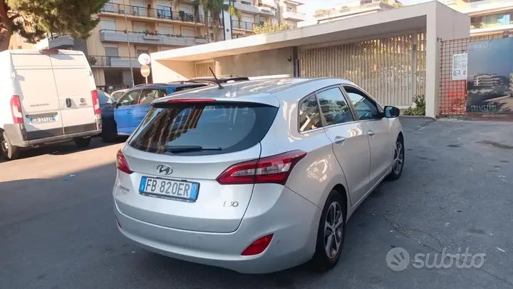 Hyundai I30 2015 photo 2