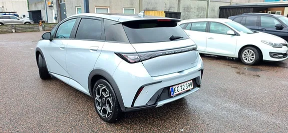 BYD Dolphin 2023 photo 3