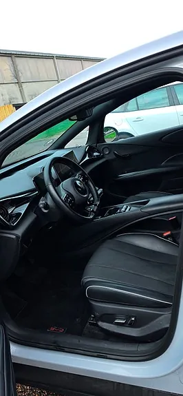 BYD Dolphin 2023 photo 5
