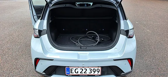 BYD Dolphin 2023 photo 2