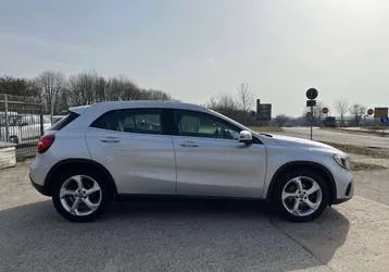 Opel Gla