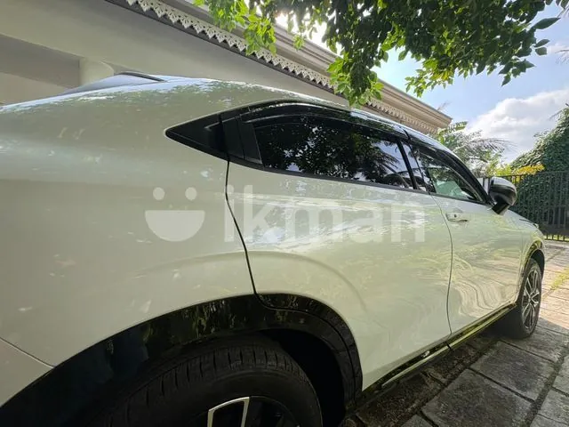 Honda Vezel 2024 photo 2