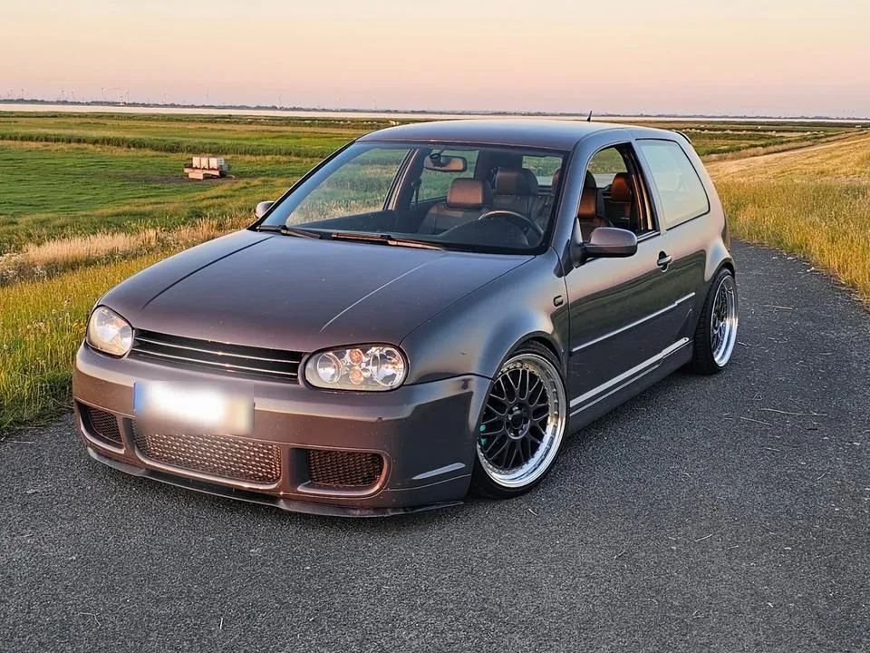 Volkswagen Golf 4
