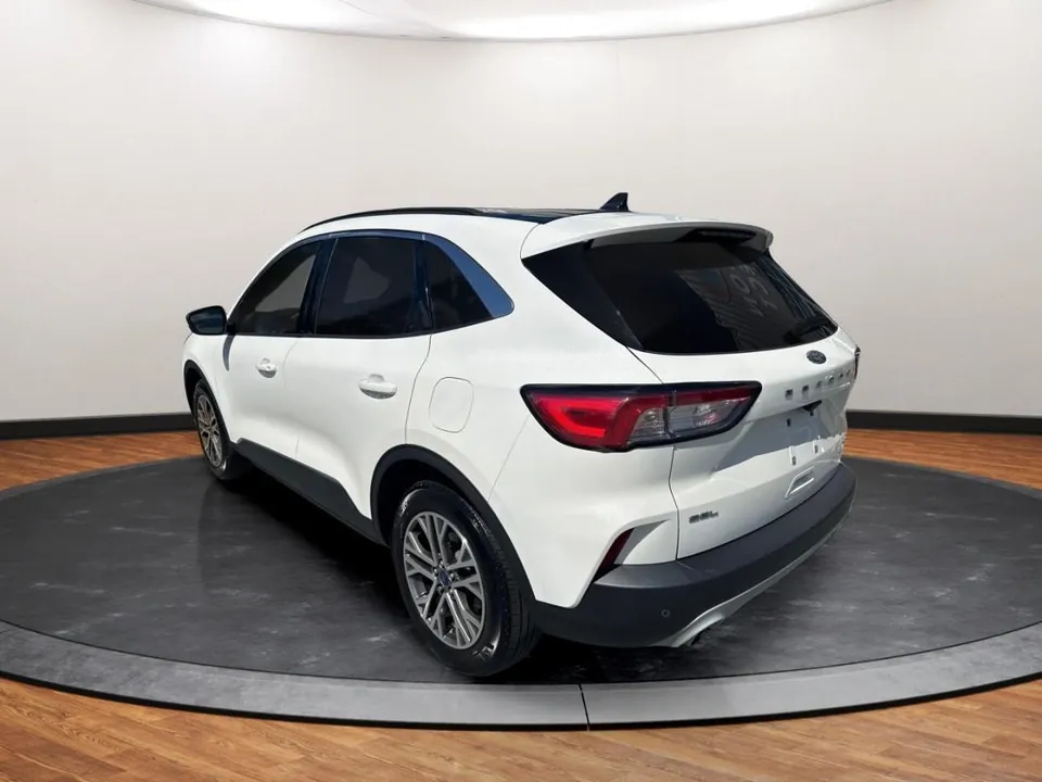 Ford Escape 2022 photo 4