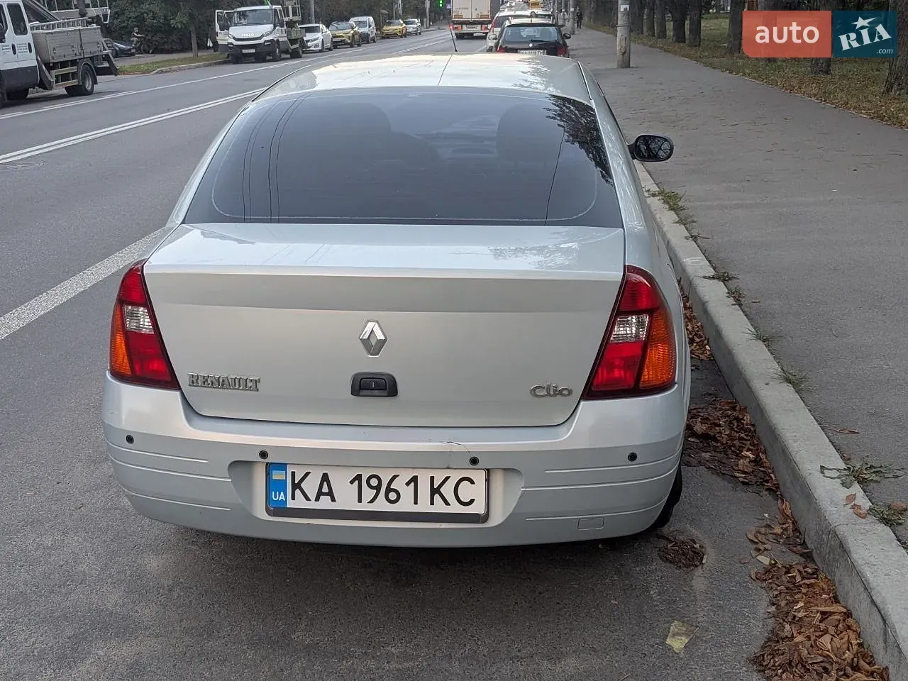 Renault Clio 2001 photo 3