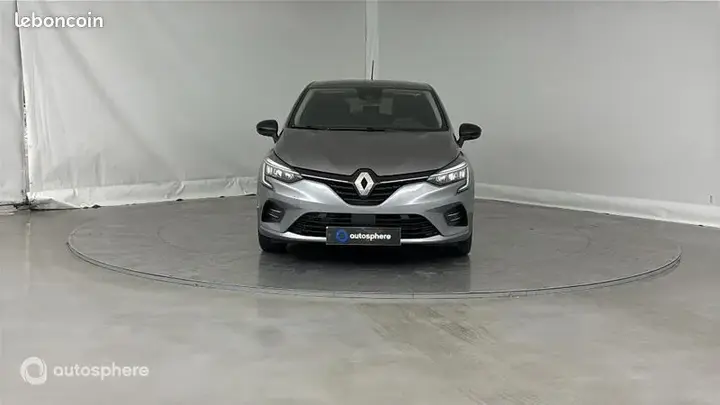 Renault Clio 2023 photo 2
