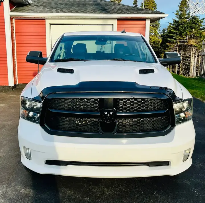 Ram 1500 Classic 2022 photo 2
