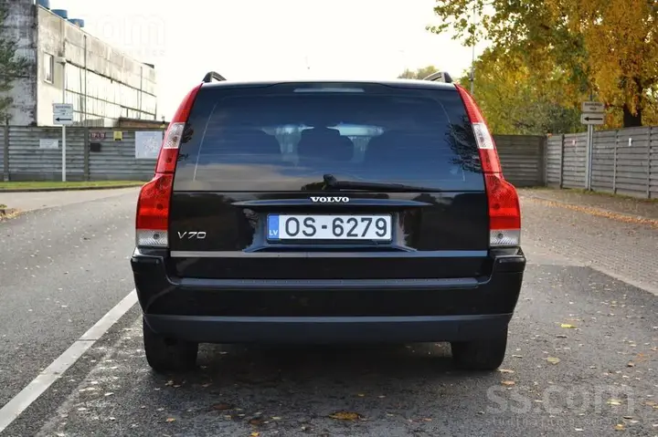 Volvo V70 2005 photo 5