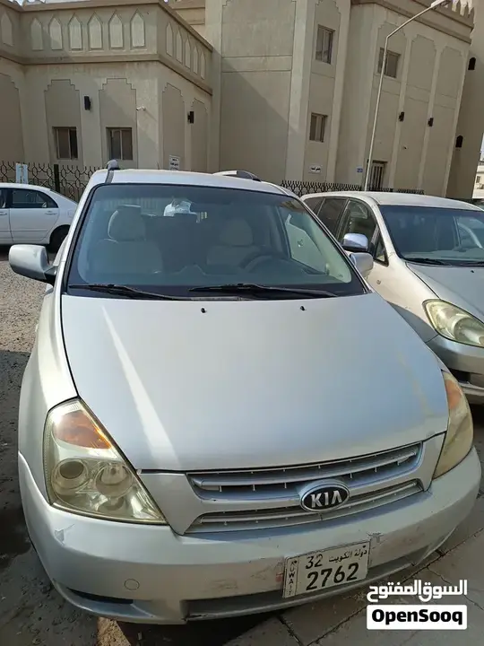 Kia Carnival 2010 photo 5