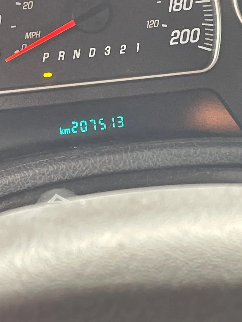 GMC Envoy 2009 photo 2