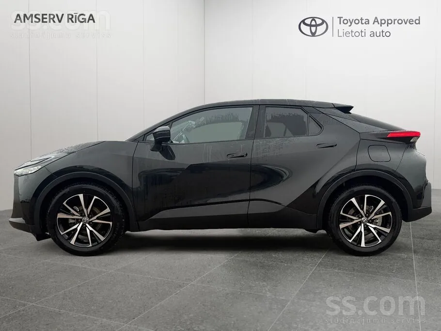 Toyota C-Hr 2025 photo 3