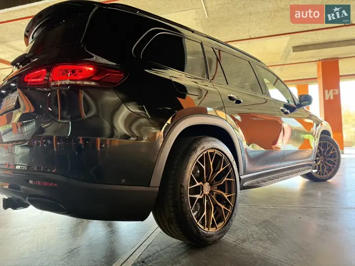 Mercedes-Benz Gls-Class 2019 photo 4