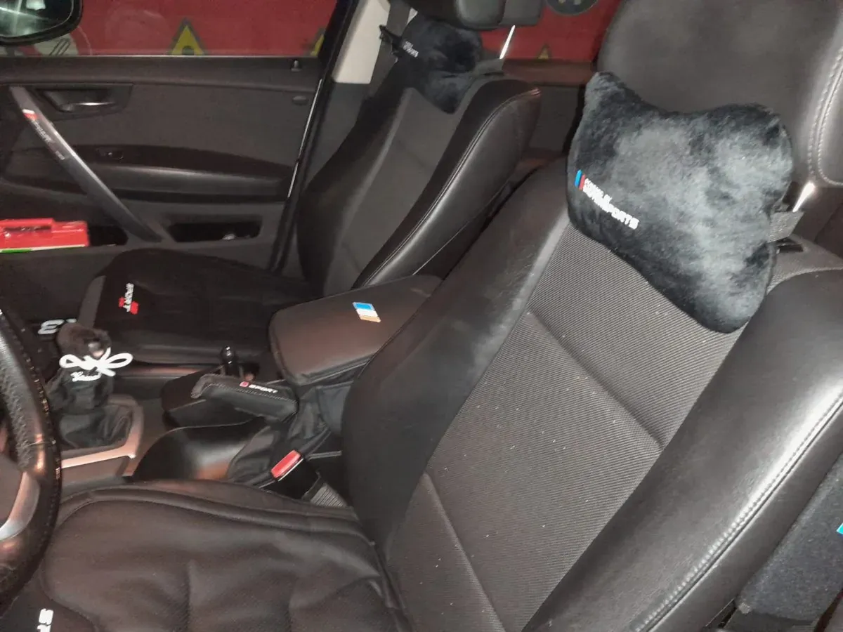 BMW X3 2010 photo 3