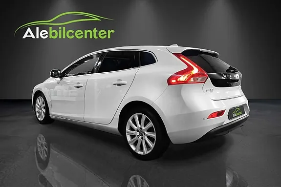 Volvo V40 2013 photo 5