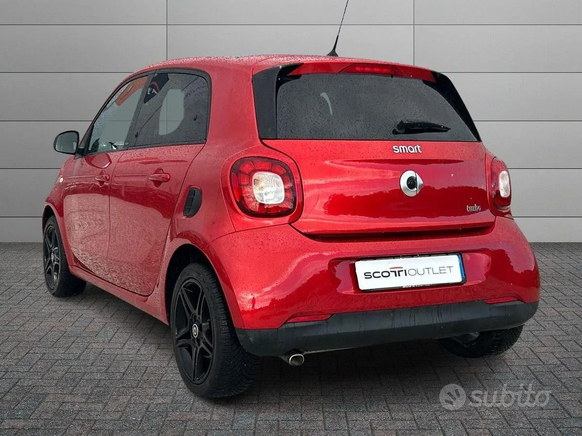 Smart Forfour 2017 photo 4