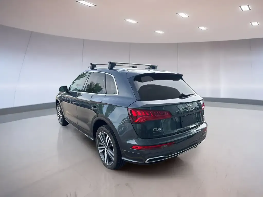 Audi Q5 2018 photo 3