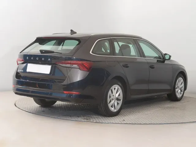 Skoda Octavia 2020 photo 4