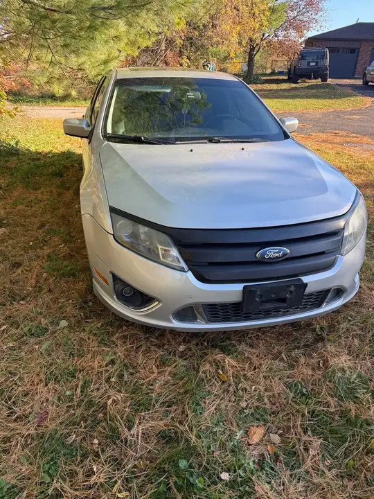 Ford Fusion 2010 photo 2