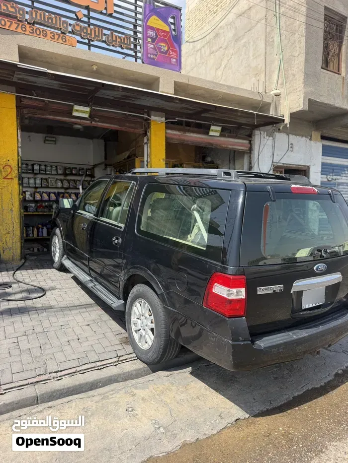 Ford Expedition 2011 photo 4