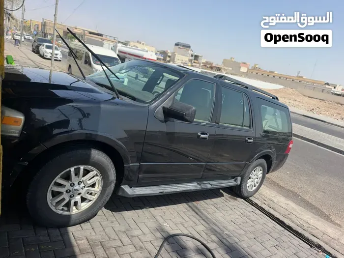 Ford Expedition 2011 photo 2