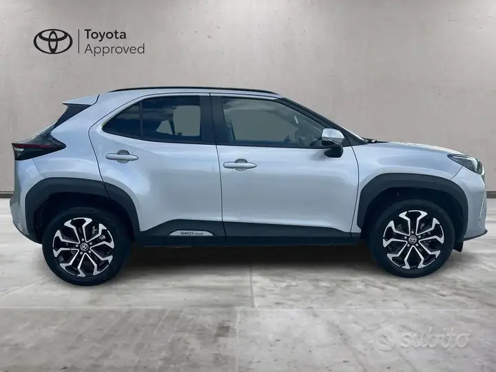 Toyota Yaris Cross 2023 photo 4