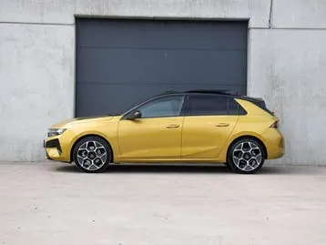Opel Astra photo 2