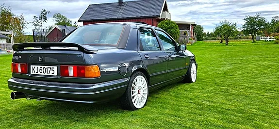 Ford Sierra 1989 photo 2