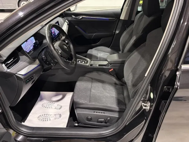 Skoda Octavia 2023 photo 3