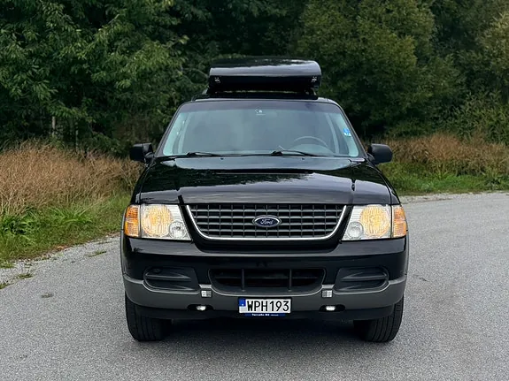Ford Explorer 2002 photo 3