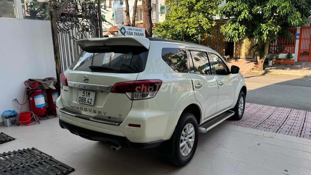 Nissan Terra 2019 photo 4