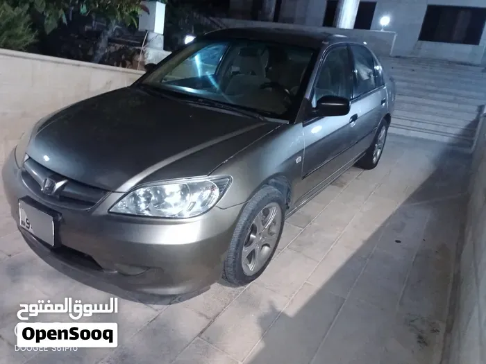 Honda Civic 2004 photo 4