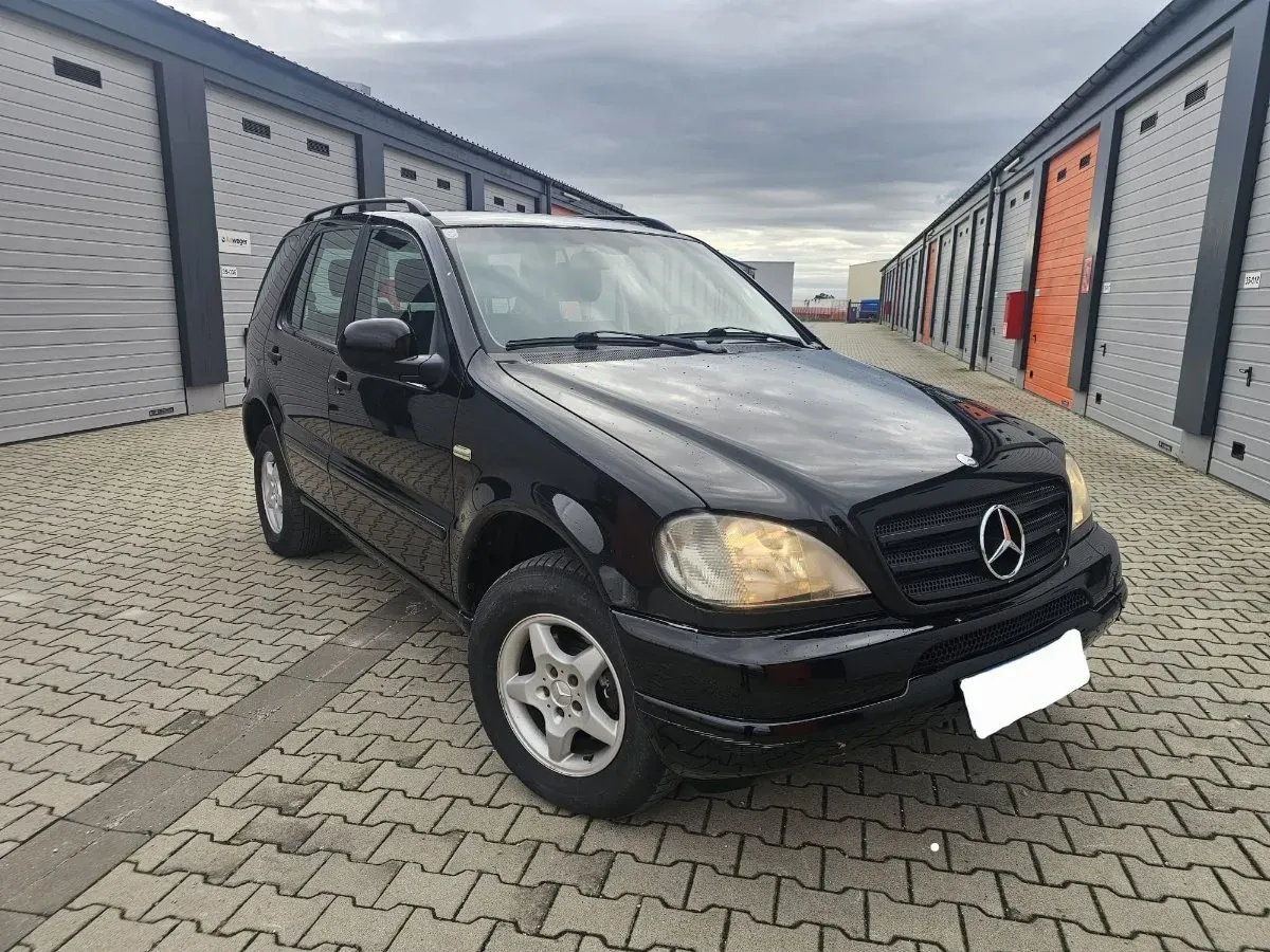 Mercedes-Benz M-Class