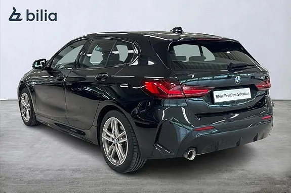 BMW 118I 2024 photo 2