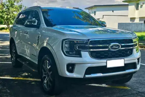 Ford Everest 2023 photo 2