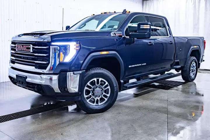GMC Sierra 3500Hd 2024 photo 4
