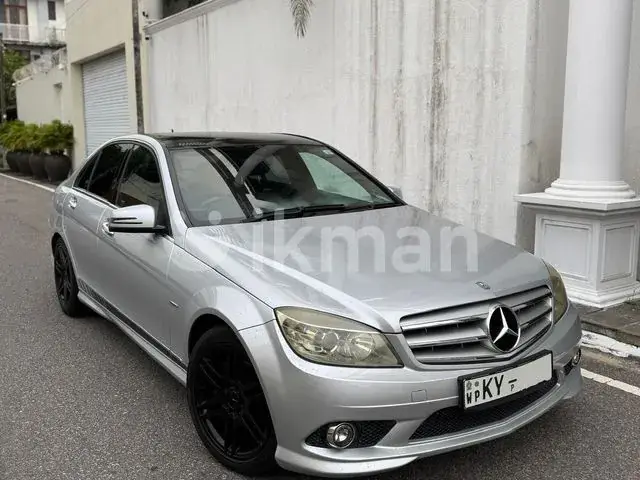 Mercedes-Benz C180
